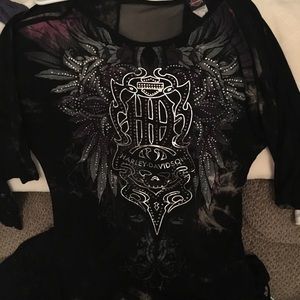 Assortment of 4 Harley Davidson shirts + extras